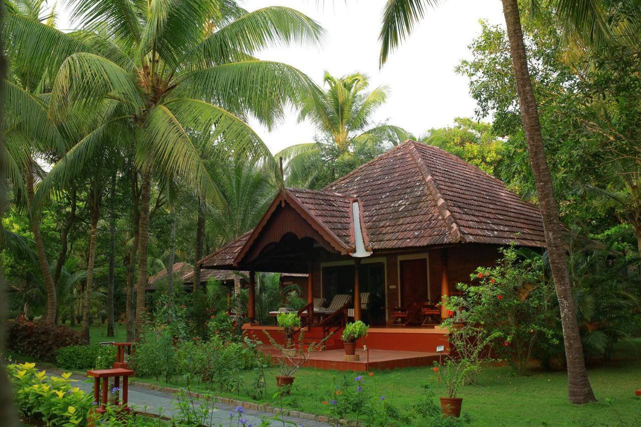 The Nattika Beach Resort Thrissur ภายนอก รูปภาพ